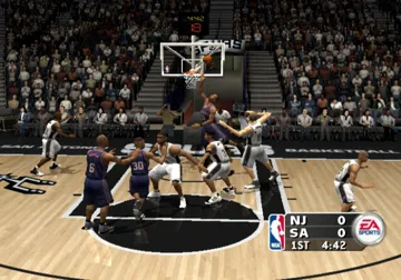 NBA Live 2004 screen shot game playing